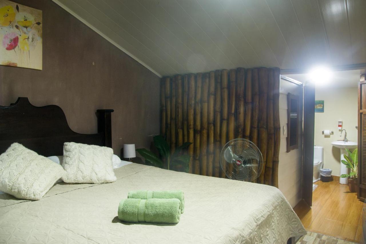 Cacao Lodge And Tours La Fortuna 외부 사진
